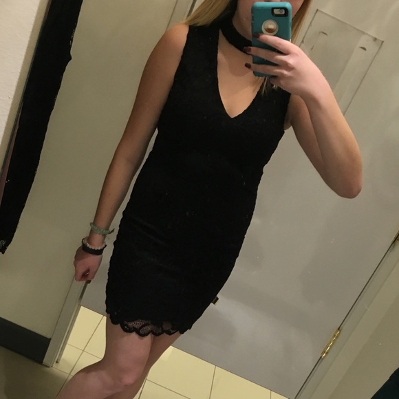 Dresses & Skirts - Black Lace Dress